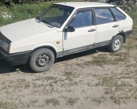 Белый ВАЗ 2109, объемом двигателя 1.5 л и пробегом 20 тыс. км за 425 $, фото 3 на Automoto.ua