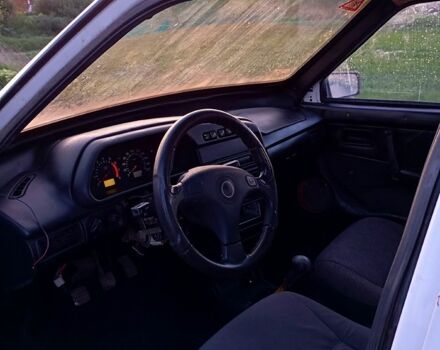 Білий ВАЗ 2109, об'ємом двигуна 1.6 л та пробігом 215 тис. км за 1400 $, фото 7 на Automoto.ua