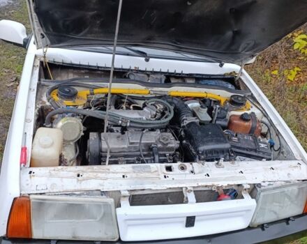 Белый ВАЗ 2109, объемом двигателя 1.5 л и пробегом 2 тыс. км за 1100 $, фото 6 на Automoto.ua