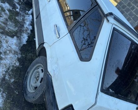 Белый ВАЗ 2109, объемом двигателя 1.5 л и пробегом 345 тыс. км за 417 $, фото 2 на Automoto.ua