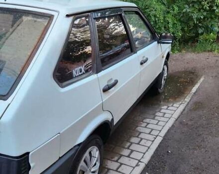Белый ВАЗ 2109, объемом двигателя 1.3 л и пробегом 200 тыс. км за 815 $, фото 2 на Automoto.ua