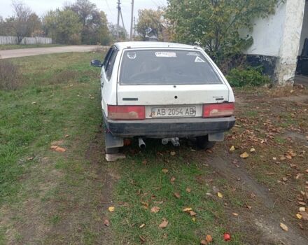 Белый ВАЗ 2109, объемом двигателя 1.3 л и пробегом 200 тыс. км за 600 $, фото 4 на Automoto.ua