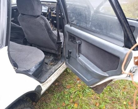 Белый ВАЗ 2109, объемом двигателя 1.5 л и пробегом 2 тыс. км за 1100 $, фото 5 на Automoto.ua