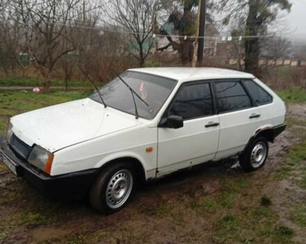 Белый ВАЗ 2109, объемом двигателя 1.5 л и пробегом 200 тыс. км за 650 $, фото 2 на Automoto.ua