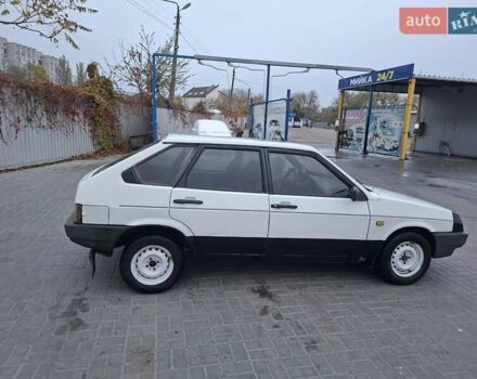 Белый ВАЗ 2109, объемом двигателя 1.3 л и пробегом 950 тыс. км за 1250 $, фото 2 на Automoto.ua