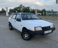 Белый ВАЗ 2109, объемом двигателя 1.5 л и пробегом 100 тыс. км за 1299 $, фото 1 на Automoto.ua