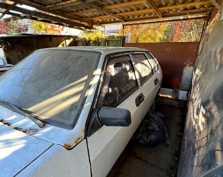 Белый ВАЗ 2109, объемом двигателя 1.5 л и пробегом 300 тыс. км за 950 $, фото 5 на Automoto.ua