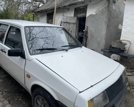 Белый ВАЗ 2109, объемом двигателя 1.5 л и пробегом 226 тыс. км за 650 $, фото 2 на Automoto.ua