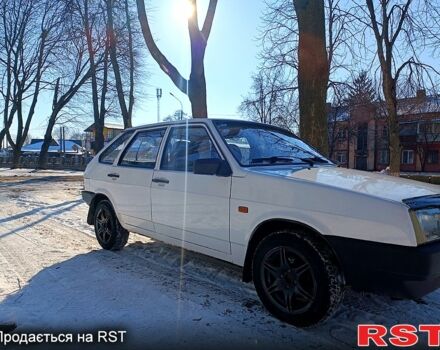 Белый ВАЗ 2109, объемом двигателя 1.5 л и пробегом 0 тыс. км за 1200 $, фото 2 на Automoto.ua