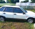Белый ВАЗ 2109, объемом двигателя 1.5 л и пробегом 300 тыс. км за 400 $, фото 2 на Automoto.ua