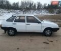 Белый ВАЗ 2109, объемом двигателя 1.5 л и пробегом 330 тыс. км за 1200 $, фото 2 на Automoto.ua