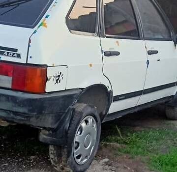 Белый ВАЗ 2109, объемом двигателя 1.5 л и пробегом 180 тыс. км за 750 $, фото 8 на Automoto.ua