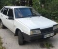 Белый ВАЗ 2109, объемом двигателя 1.5 л и пробегом 2 тыс. км за 1350 $, фото 4 на Automoto.ua