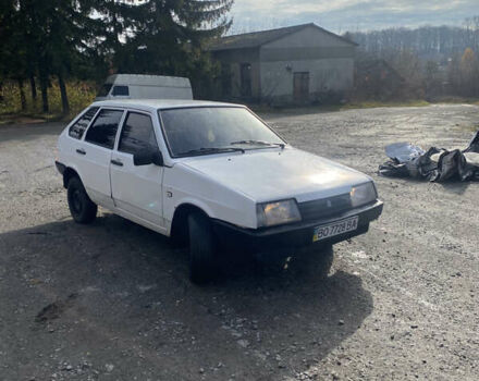 Білий ВАЗ 2109, об'ємом двигуна 1.5 л та пробігом 300 тис. км за 550 $, фото 2 на Automoto.ua