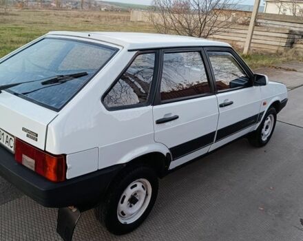 Белый ВАЗ 2109, объемом двигателя 1.3 л и пробегом 128 тыс. км за 1950 $, фото 9 на Automoto.ua