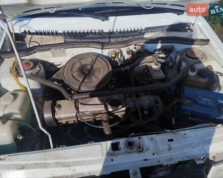 Білий ВАЗ 2109, об'ємом двигуна 1.5 л та пробігом 300 тис. км за 1700 $, фото 1 на Automoto.ua