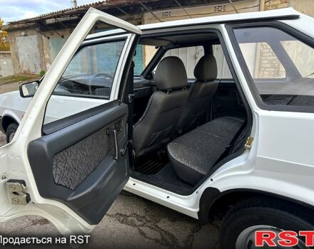 Белый ВАЗ 2109, объемом двигателя 1.5 л и пробегом 24 тыс. км за 2950 $, фото 9 на Automoto.ua