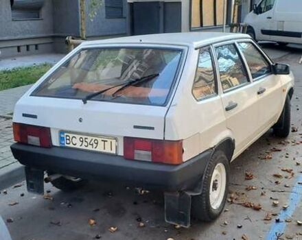 Белый ВАЗ 2109, объемом двигателя 1.5 л и пробегом 210 тыс. км за 1500 $, фото 1 на Automoto.ua