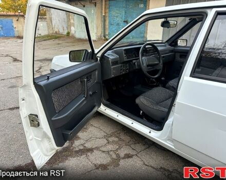 Белый ВАЗ 2109, объемом двигателя 1.5 л и пробегом 24 тыс. км за 2950 $, фото 8 на Automoto.ua