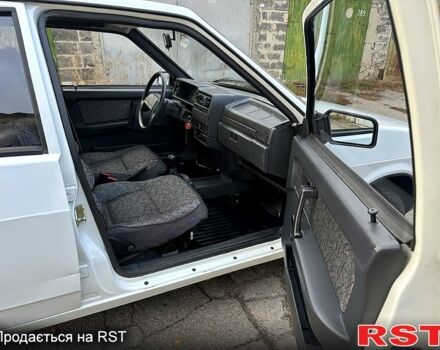 Белый ВАЗ 2109, объемом двигателя 1.5 л и пробегом 24 тыс. км за 2950 $, фото 11 на Automoto.ua