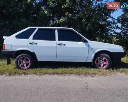 ВАЗ 2109 2009 в Ставище на Automoto.ua Белый ВАЗ 2109, объемом двигателя 1.6 л и пробегом 139 тыс. км за 2772 $, фото 9 на Automoto.ua