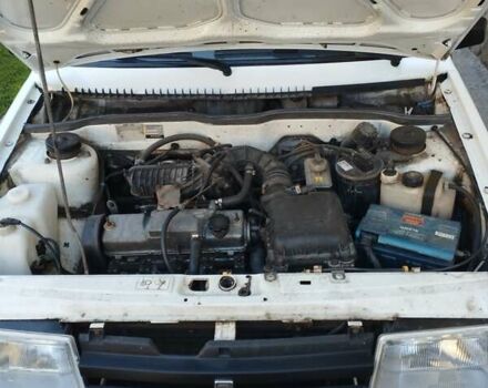 ВАЗ 2109 2009 в Ставище на Automoto.ua Белый ВАЗ 2109, объемом двигателя 1.6 л и пробегом 139 тыс. км за 2772 $, фото 23 на Automoto.ua