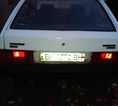 Белый ВАЗ 2109, объемом двигателя 1.5 л и пробегом 70 тыс. км за 645 $, фото 4 на Automoto.ua