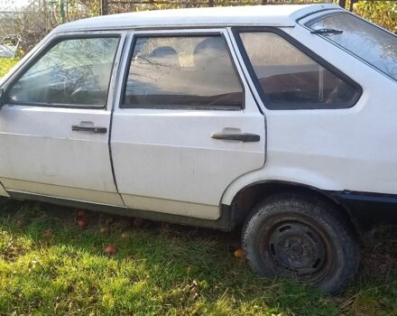 Белый ВАЗ 2109, объемом двигателя 1.5 л и пробегом 50 тыс. км за 400 $, фото 3 на Automoto.ua