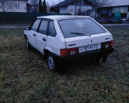 ВАЗ 2109 1992 у Тысменице на Automoto.ua Білий ВАЗ 2109, об'ємом двигуна 1.5 л та пробігом 370 тис. км за 550 $, фото 2 на Automoto.ua