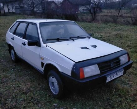 ВАЗ 2109 1992 у Тысменице на Automoto.ua Білий ВАЗ 2109, об'ємом двигуна 1.5 л та пробігом 370 тис. км за 550 $, фото 3 на Automoto.ua