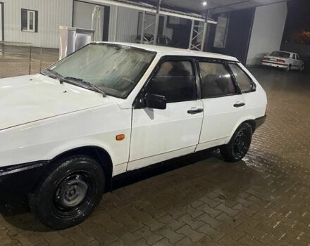 Белый ВАЗ 2109, объемом двигателя 1.3 л и пробегом 90 тыс. км за 1200 $, фото 1 на Automoto.ua