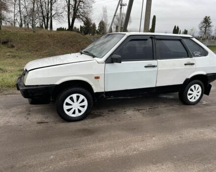 Белый ВАЗ 2109, объемом двигателя 1.3 л и пробегом 25 тыс. км за 476 $, фото 1 на Automoto.ua