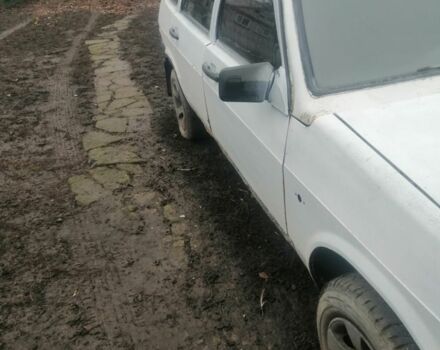 Белый ВАЗ 2109, объемом двигателя 0 л и пробегом 90 тыс. км за 300 $, фото 3 на Automoto.ua