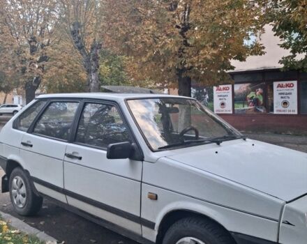 Белый ВАЗ 2109, объемом двигателя 0 л и пробегом 30 тыс. км за 1100 $, фото 1 на Automoto.ua