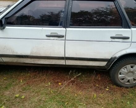 Білий ВАЗ 2109, об'ємом двигуна 1.3 л та пробігом 200 тис. км за 716 $, фото 5 на Automoto.ua