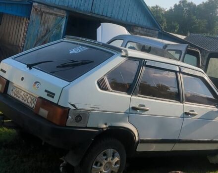 Белый ВАЗ 2109, объемом двигателя 1.3 л и пробегом 100 тыс. км за 727 $, фото 2 на Automoto.ua