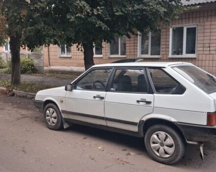Белый ВАЗ 2109, объемом двигателя 0 л и пробегом 30 тыс. км за 1100 $, фото 2 на Automoto.ua