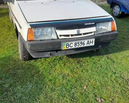 Белый ВАЗ 2109, объемом двигателя 0 л и пробегом 77 тыс. км за 1000 $, фото 6 на Automoto.ua