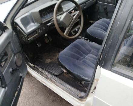 Белый ВАЗ 2109, объемом двигателя 1.3 л и пробегом 234 тыс. км за 650 $, фото 6 на Automoto.ua