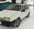 Белый ВАЗ 2109, объемом двигателя 1.5 л и пробегом 100 тыс. км за 1050 $, фото 2 на Automoto.ua