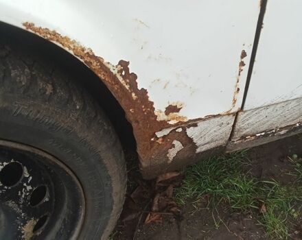 Белый ВАЗ 2109, объемом двигателя 1.5 л и пробегом 200 тыс. км за 639 $, фото 6 на Automoto.ua