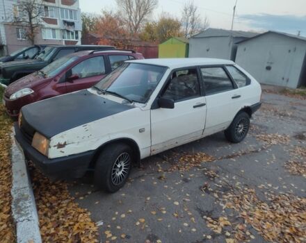 ВАЗ 2109 1987 в Березань на Automoto.ua Белый ВАЗ 2109, объемом двигателя 0 л и пробегом 1000 тыс. км за 642 $, фото 2 на Automoto.ua