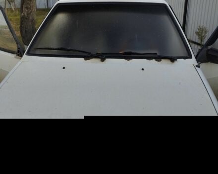 Белый ВАЗ 2109, объемом двигателя 1.3 л и пробегом 544 тыс. км за 700 $, фото 1 на Automoto.ua