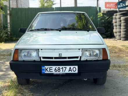 ВАЗ 2109 1987 в Днепре (Днепропетровске) на Automoto.ua Белый ВАЗ 2109, объемом двигателя 1.3 л и пробегом 300 тыс. км за 1350 $, фото 1 на Automoto.ua