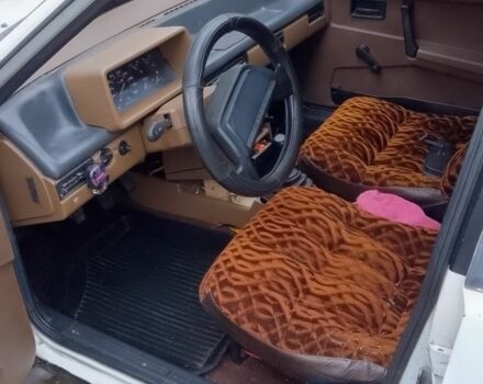 Белый ВАЗ 2109, объемом двигателя 0 л и пробегом 120 тыс. км за 1142 $, фото 1 на Automoto.ua