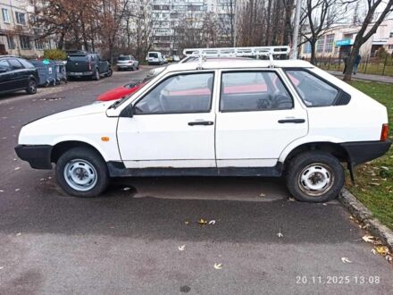 Белый ВАЗ 2109, объемом двигателя 3 л и пробегом 80 тыс. км за 900 $, фото 1 на Automoto.ua