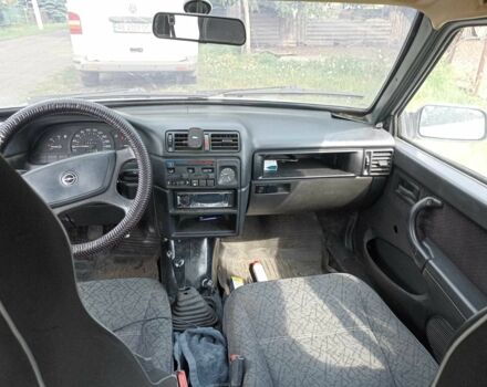 Білий ВАЗ 2109, об'ємом двигуна 1.6 л та пробігом 62 тис. км за 931 $, фото 1 на Automoto.ua