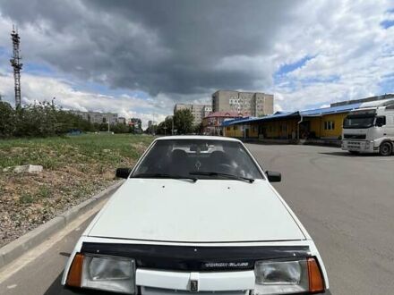 ВАЗ 2109 1987 в Южноукраинске на Automoto.ua Белый ВАЗ 2109, объемом двигателя 1.29 л и пробегом 170 тыс. км за 1000 $, фото 1 на Automoto.ua