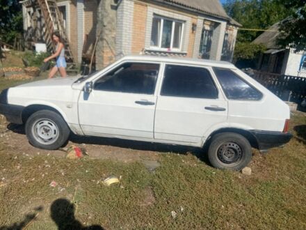 ВАЗ 2109 1987 у Белой Церкве на Automoto.ua Білий ВАЗ 2109, об'ємом двигуна 0 л та пробігом 20 тис. км за 650 $, фото 1 на Automoto.ua
