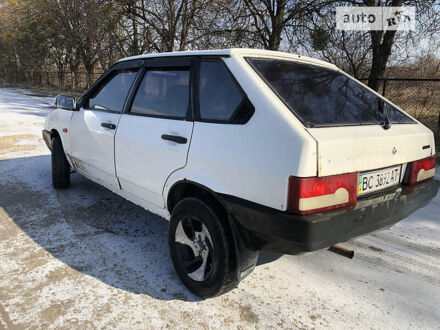 ВАЗ 2109 1987 у Кременце на Automoto.ua Білий ВАЗ 2109, об'ємом двигуна 0 л та пробігом 120 тис. км за 850 $, фото 1 на Automoto.ua